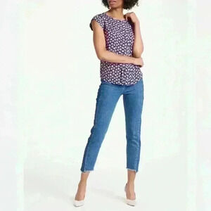 Boden Azelea cap sleeve keyhole viscose top